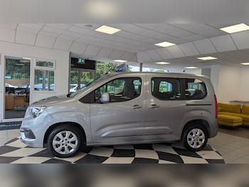 Used Vauxhall Combo Life 2018 for sale - 75146810: Photo