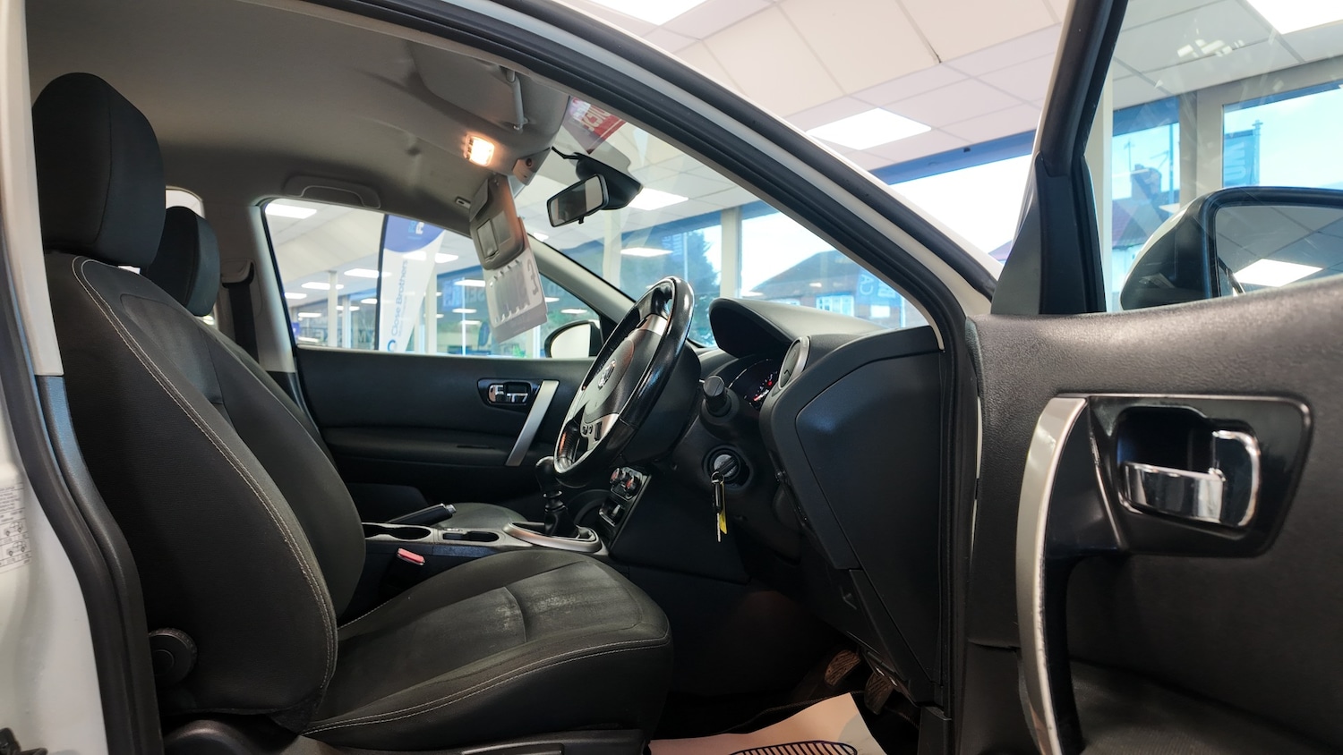 Used Nissan Qashqai 2011 for sale - 76905721: Photo 11