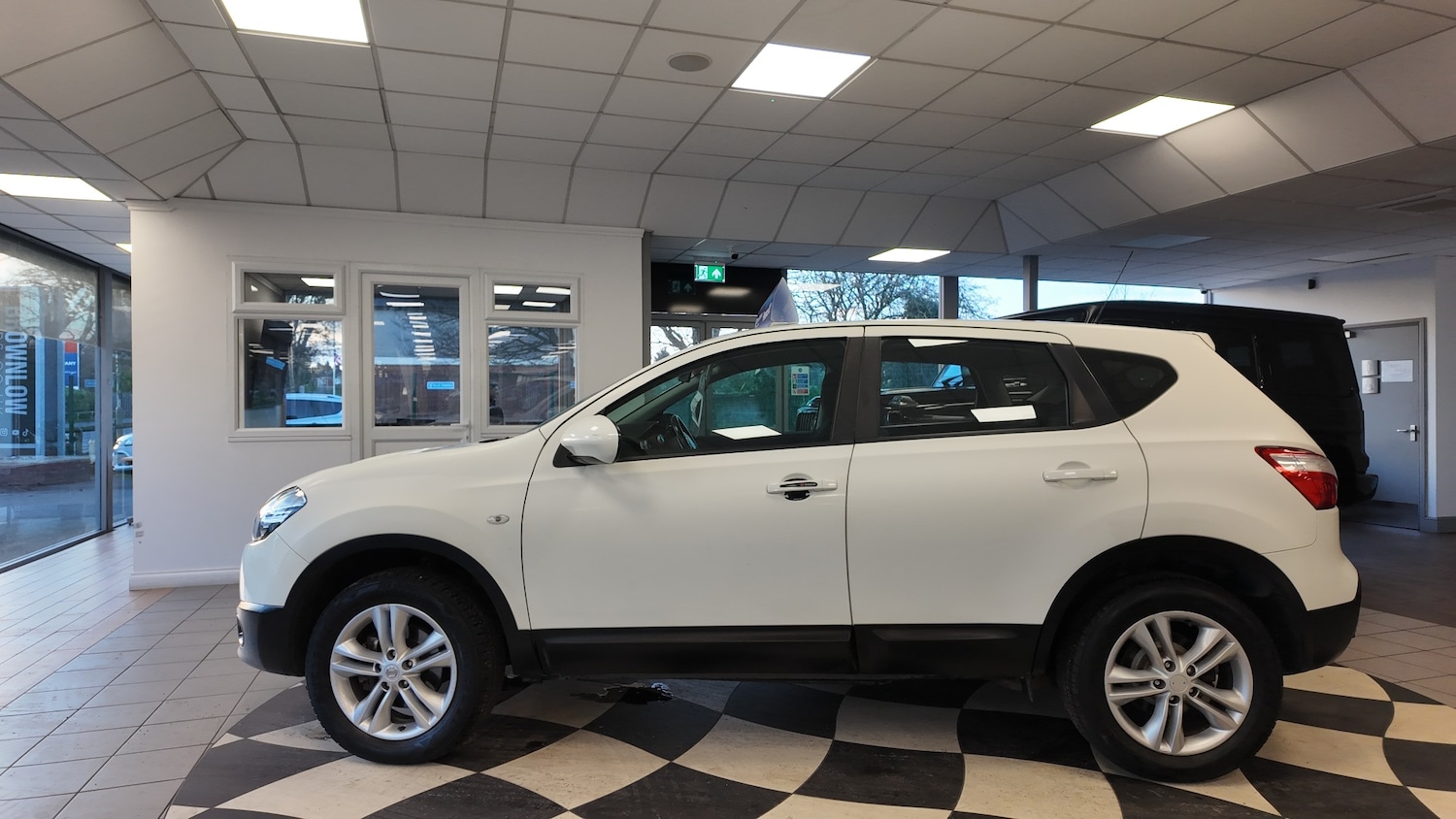 Used Nissan Qashqai 2011 for sale - 76905721: Photo 4