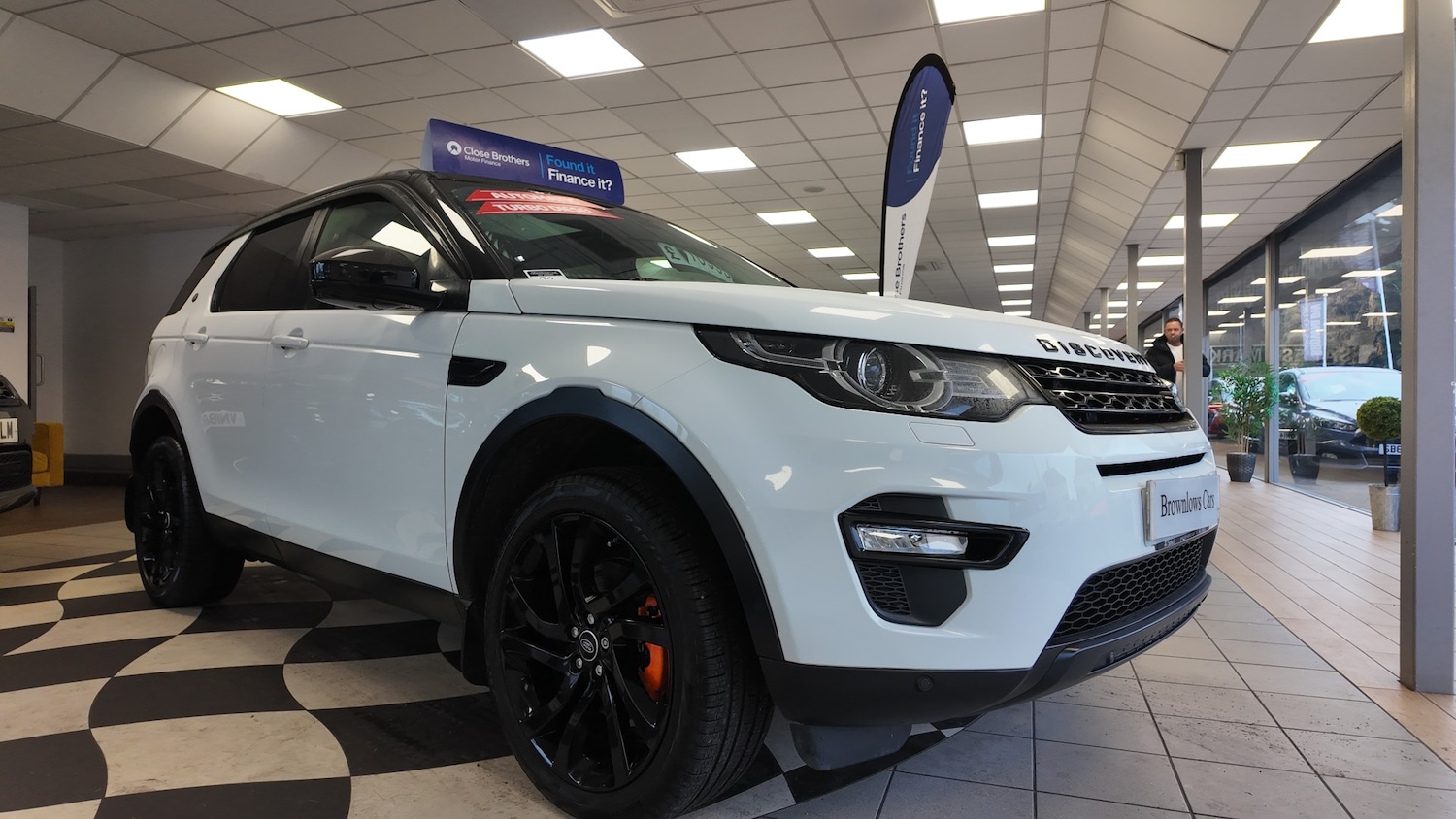 Used Land Rover Discovery Sport 2016 for sale - 76504522: Photo 1