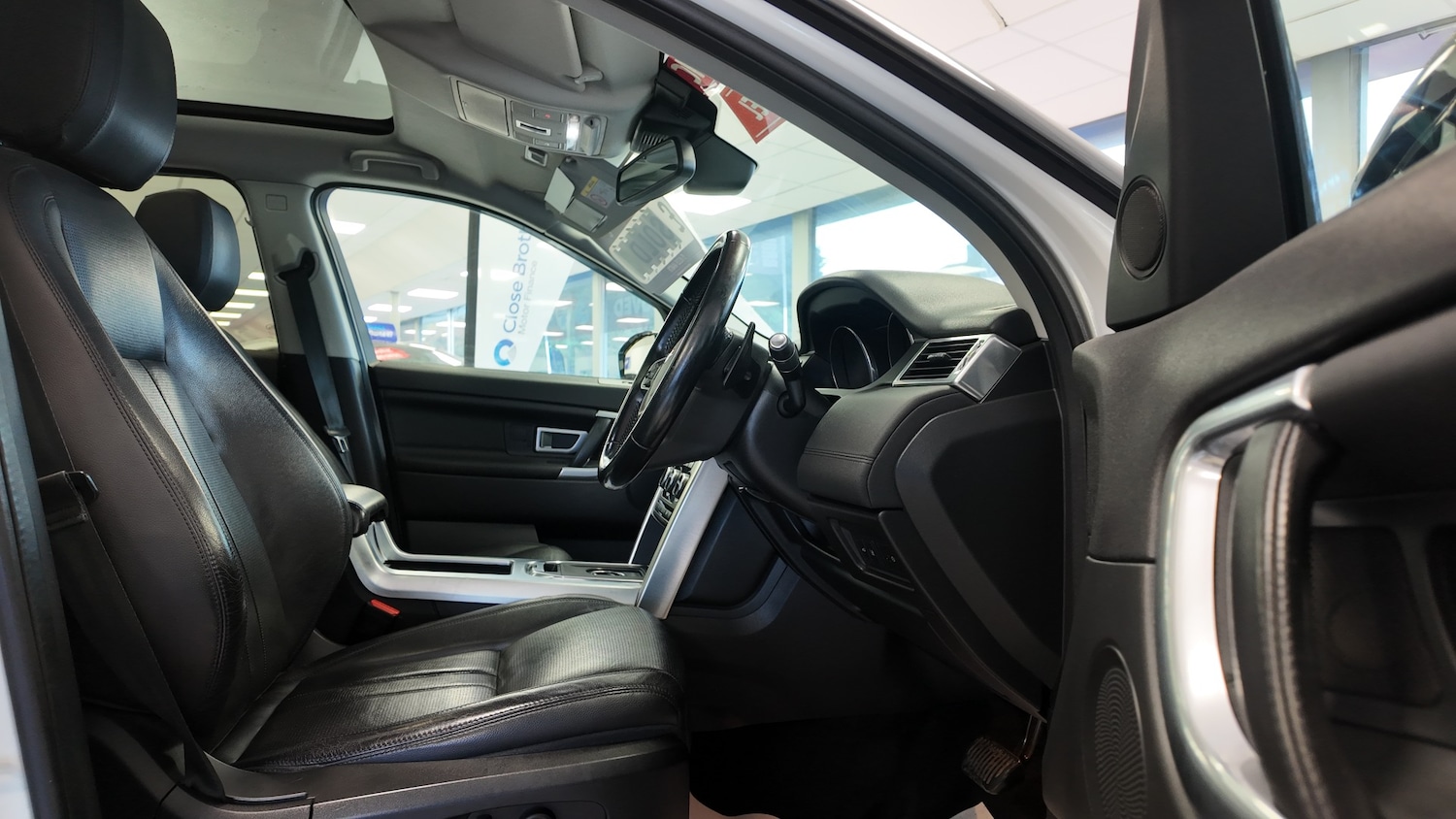 Used Land Rover Discovery Sport 2016 for sale - 76504522: Photo 11