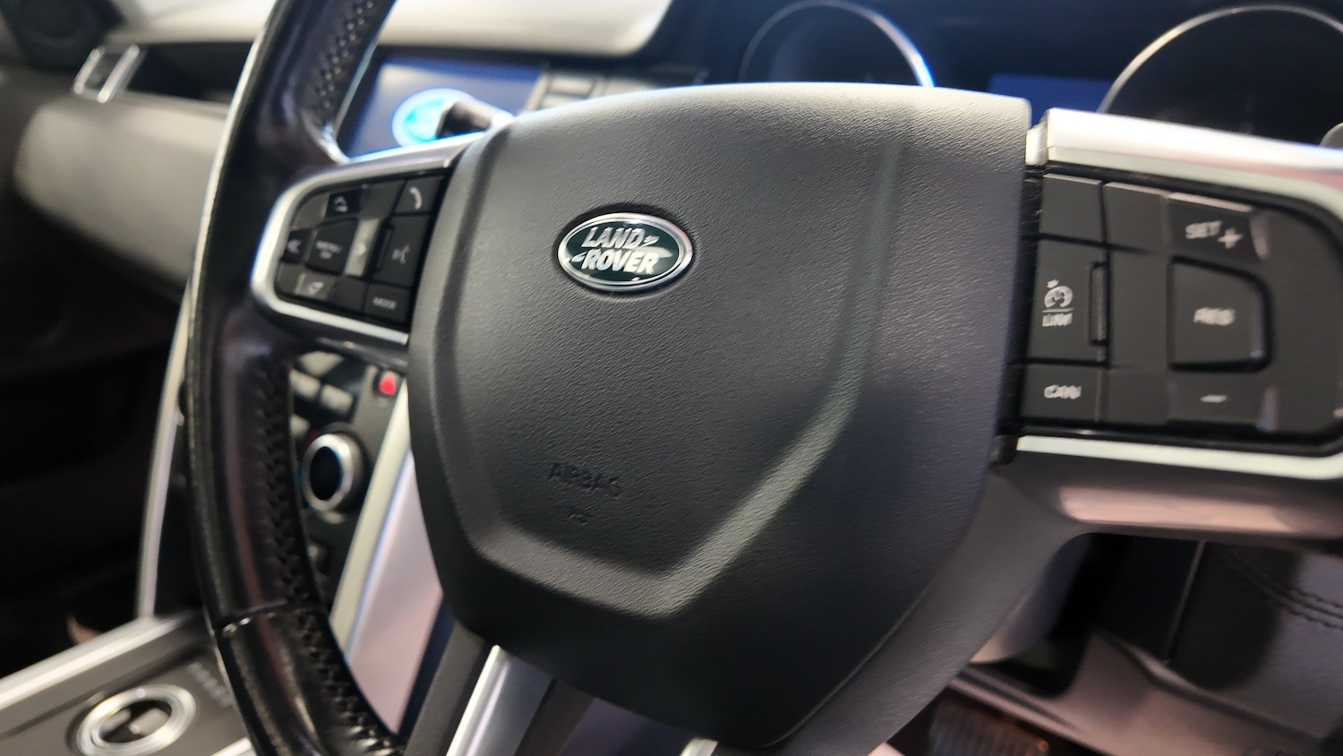 Used Land Rover Discovery Sport 2016 for sale - 76504522: Photo 16