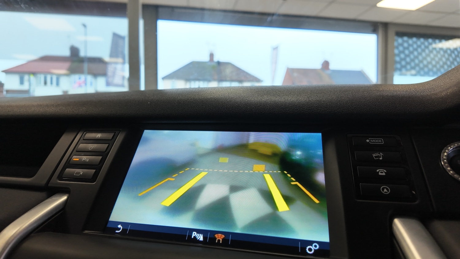 Used Land Rover Discovery Sport 2016 for sale - 76504522: Photo 23