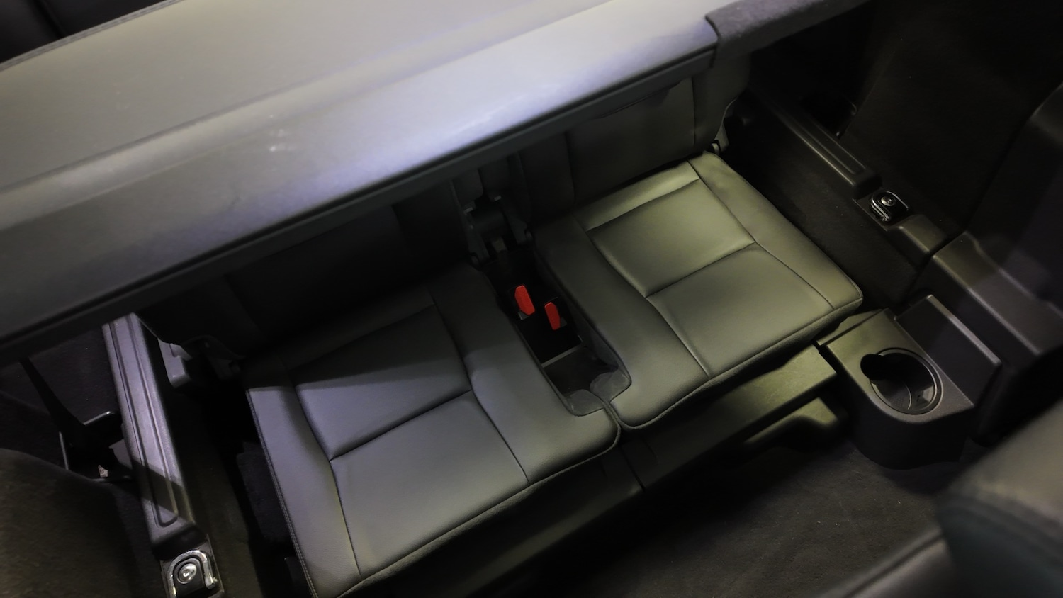 Used Land Rover Discovery Sport 2016 for sale - 76504522: Photo 31