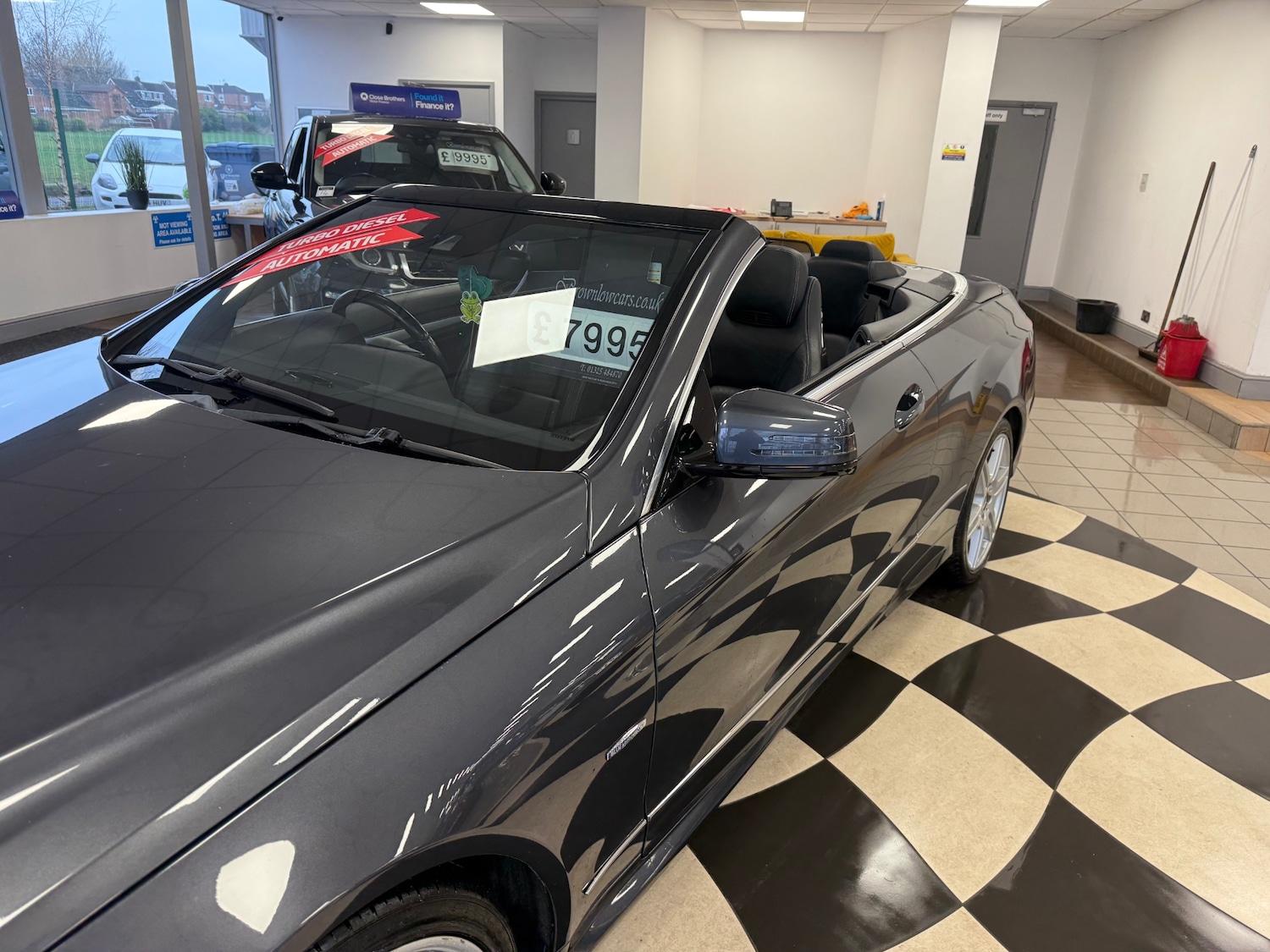 Used Mercedes-Benz E Class 2011 for sale - 77023480: Photo 13