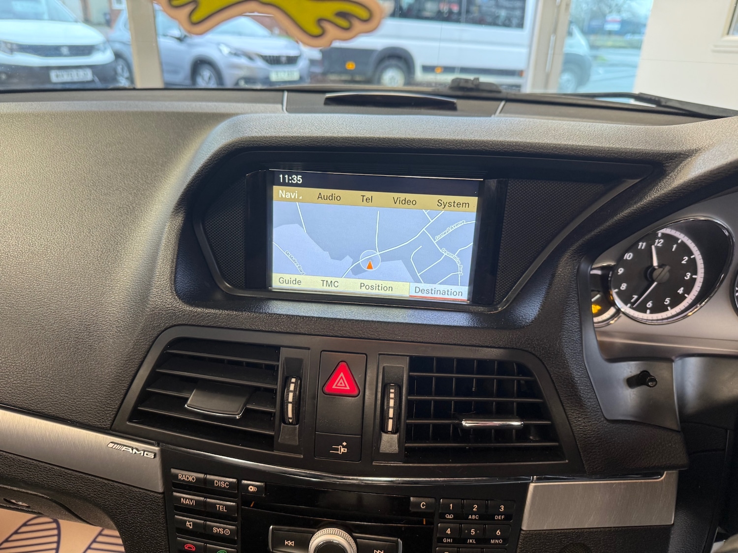 Used Mercedes-Benz E Class 2011 for sale - 77023480: Photo 25