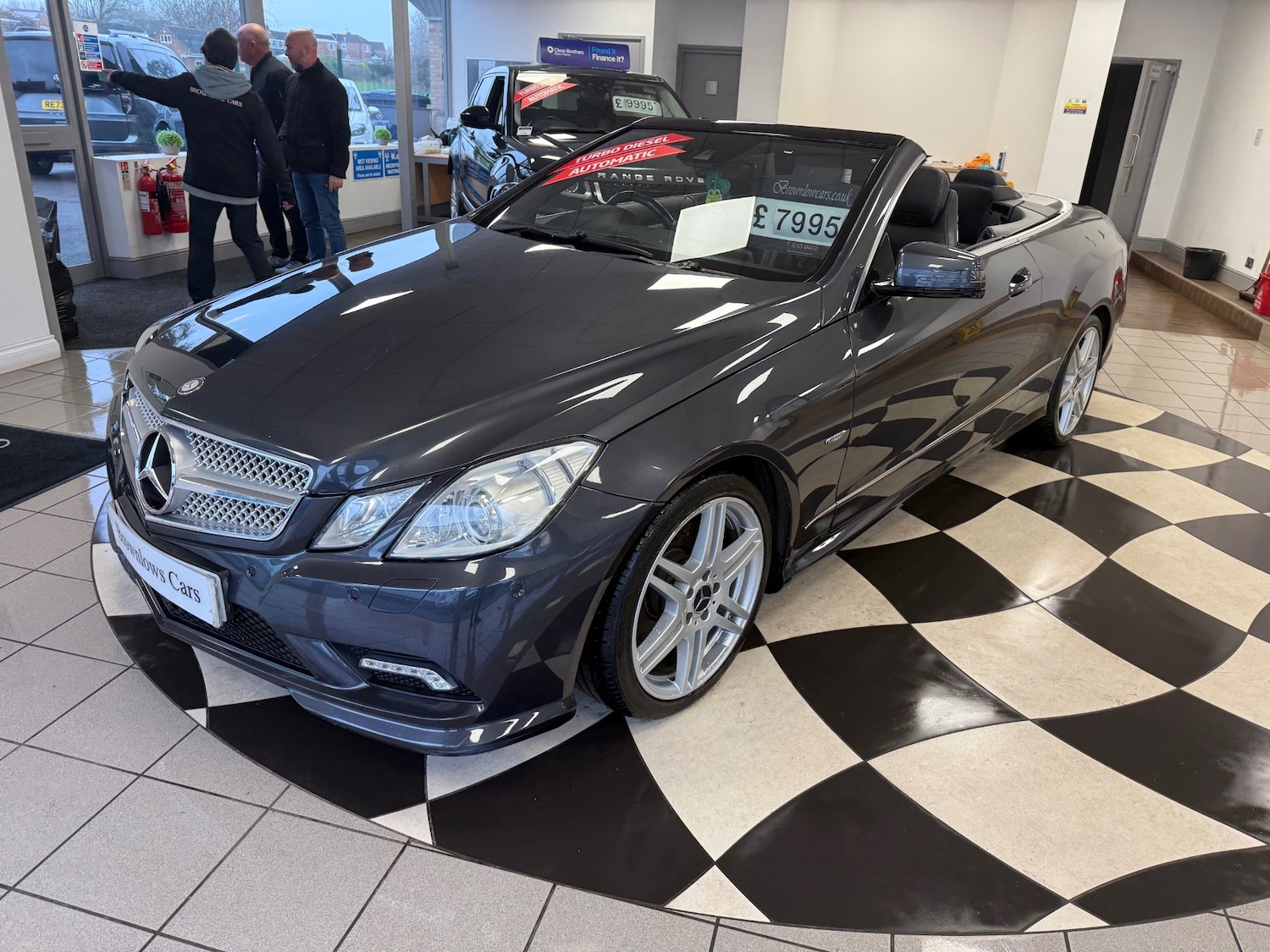 Used Mercedes-Benz E Class 2011 for sale - 77023480: Photo 3