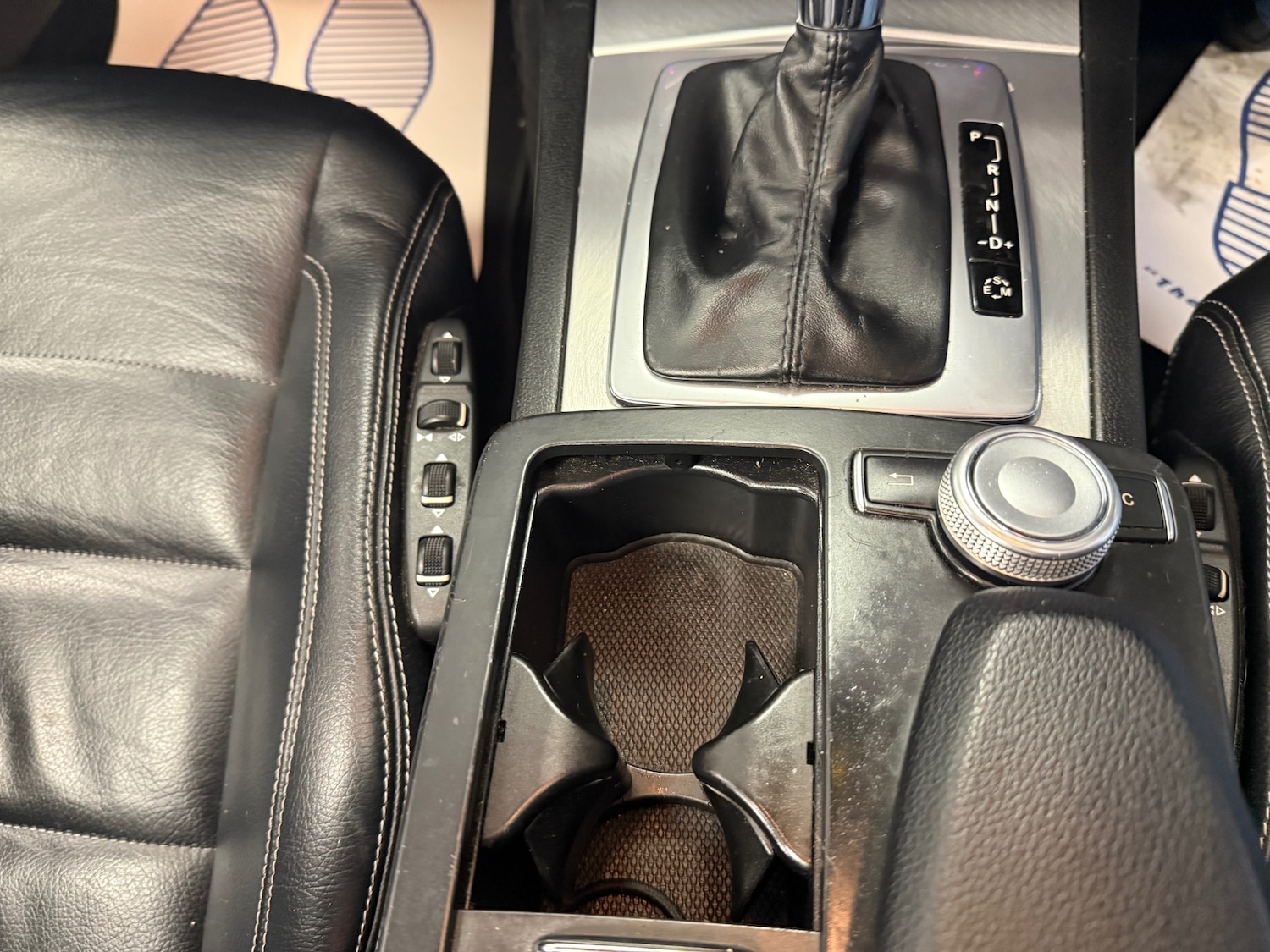 Used Mercedes-Benz E Class 2011 for sale - 77023480: Photo 30