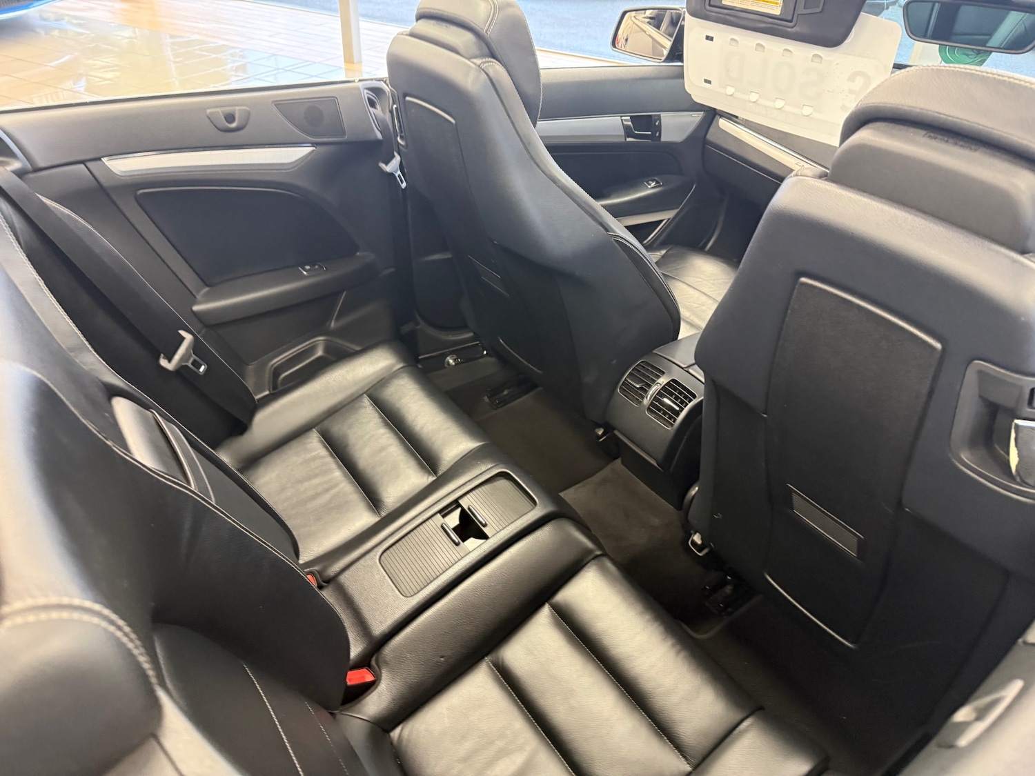 Used Mercedes-Benz E Class 2011 for sale - 77023480: Photo 31