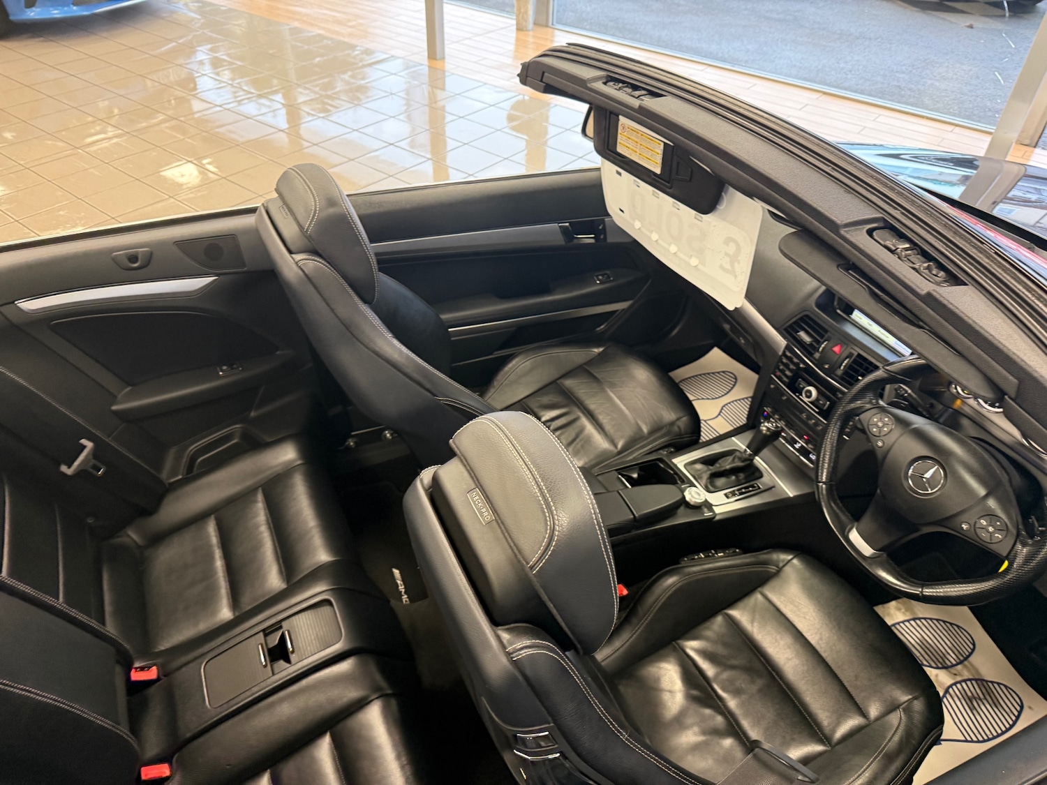 Used Mercedes-Benz E Class 2011 for sale - 77023480: Photo 34