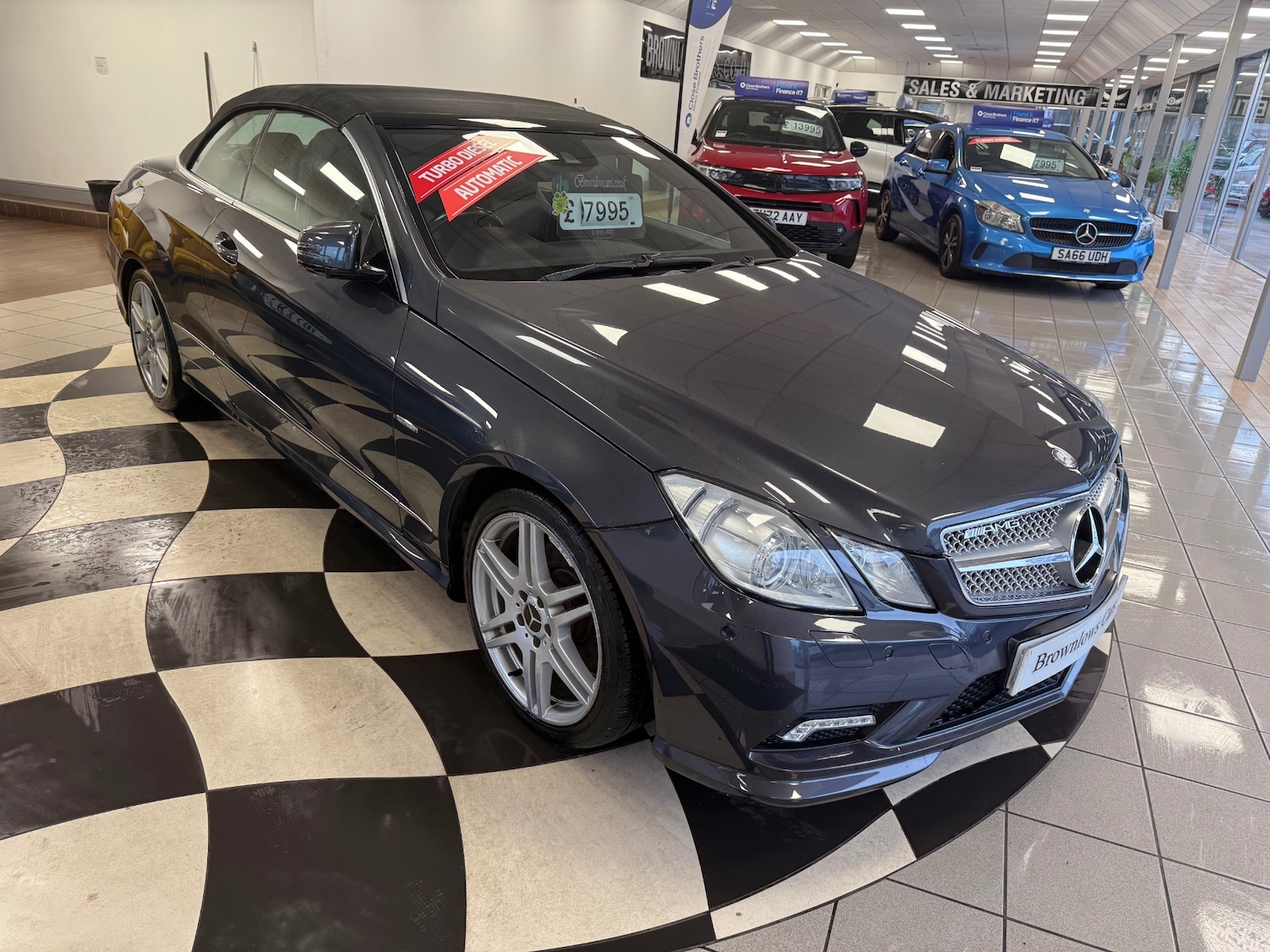 Used Mercedes-Benz E Class 2011 for sale - 77023480: Photo 37
