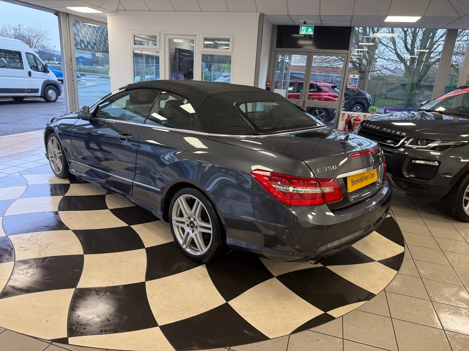 Used Mercedes-Benz E Class 2011 for sale - 77023480: Photo 45