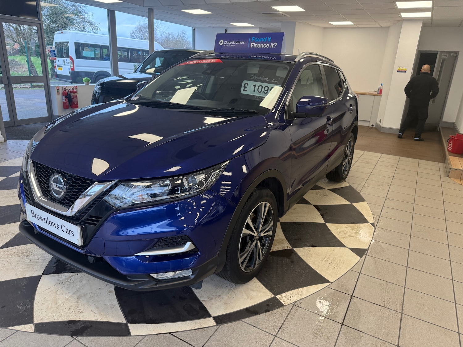 Used Nissan Qashqai 2018 for sale - 77678892: Photo 3