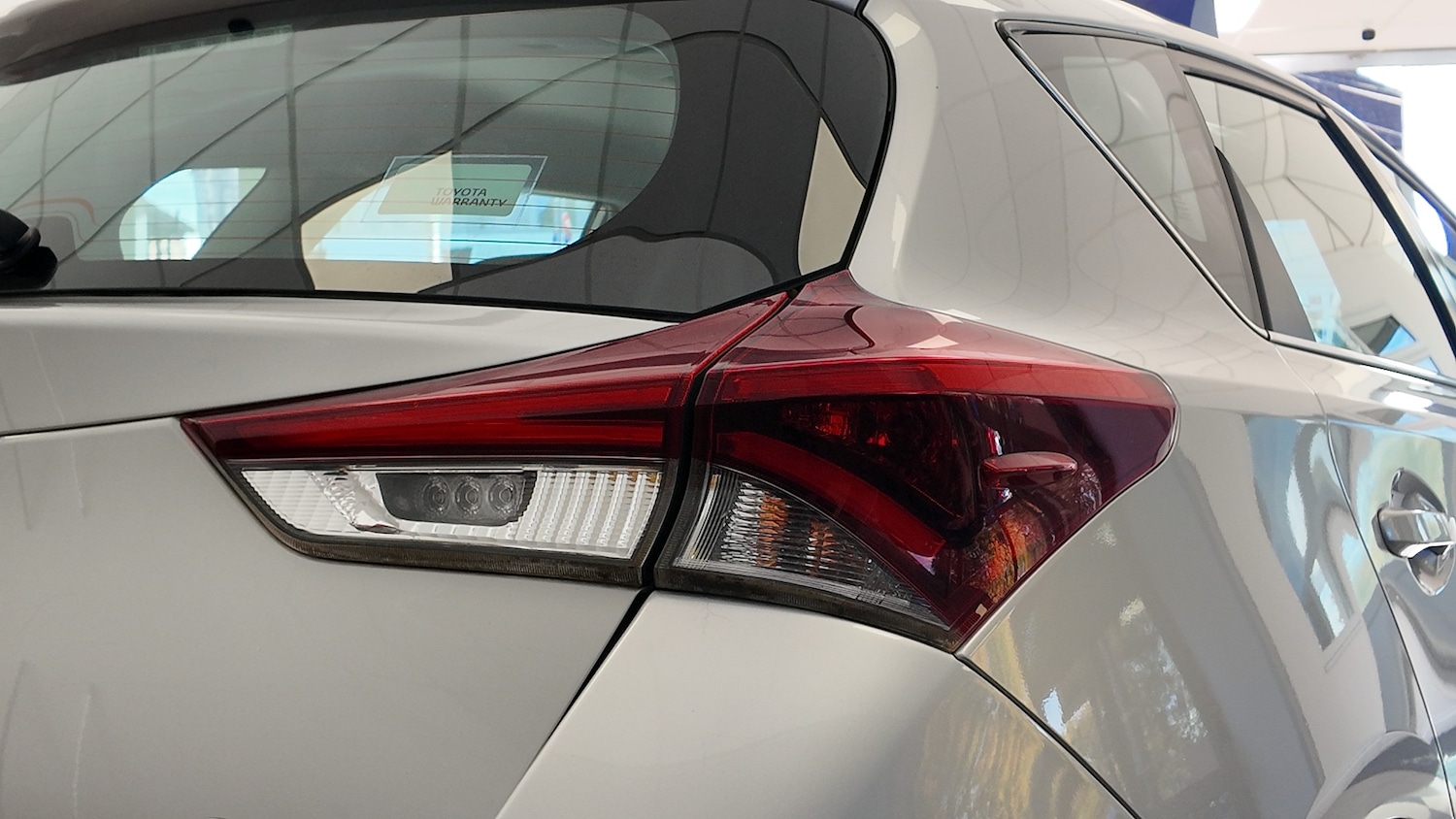 Used Toyota Auris 2016 for sale - 76382717: Photo 28