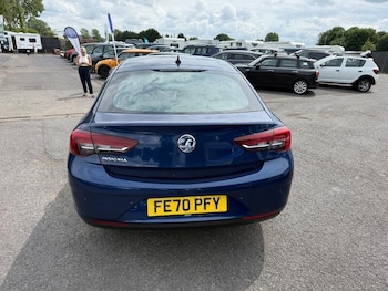 Used Vauxhall Insignia 2020 for sale - 79342592: Photo