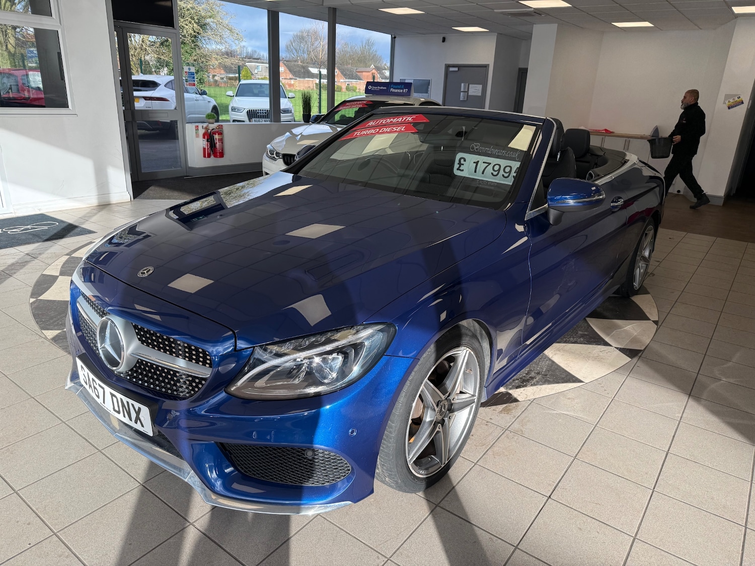 Used Mercedes-Benz C Class 2017 for sale - 77864466: Photo 3