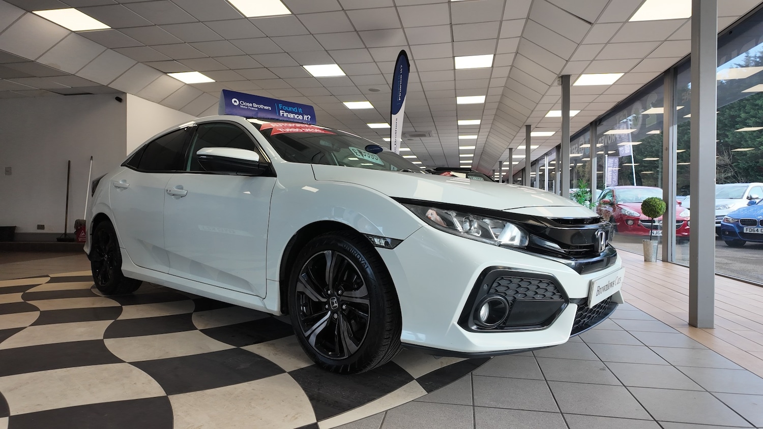 Used Honda Civic 2018 for sale - 76706217: Photo 1