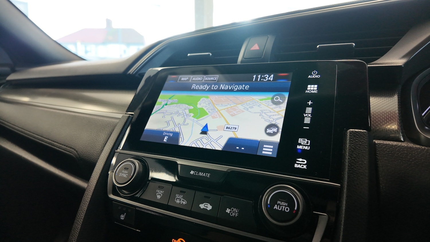 Used Honda Civic 2018 for sale - 76706217: Photo 16