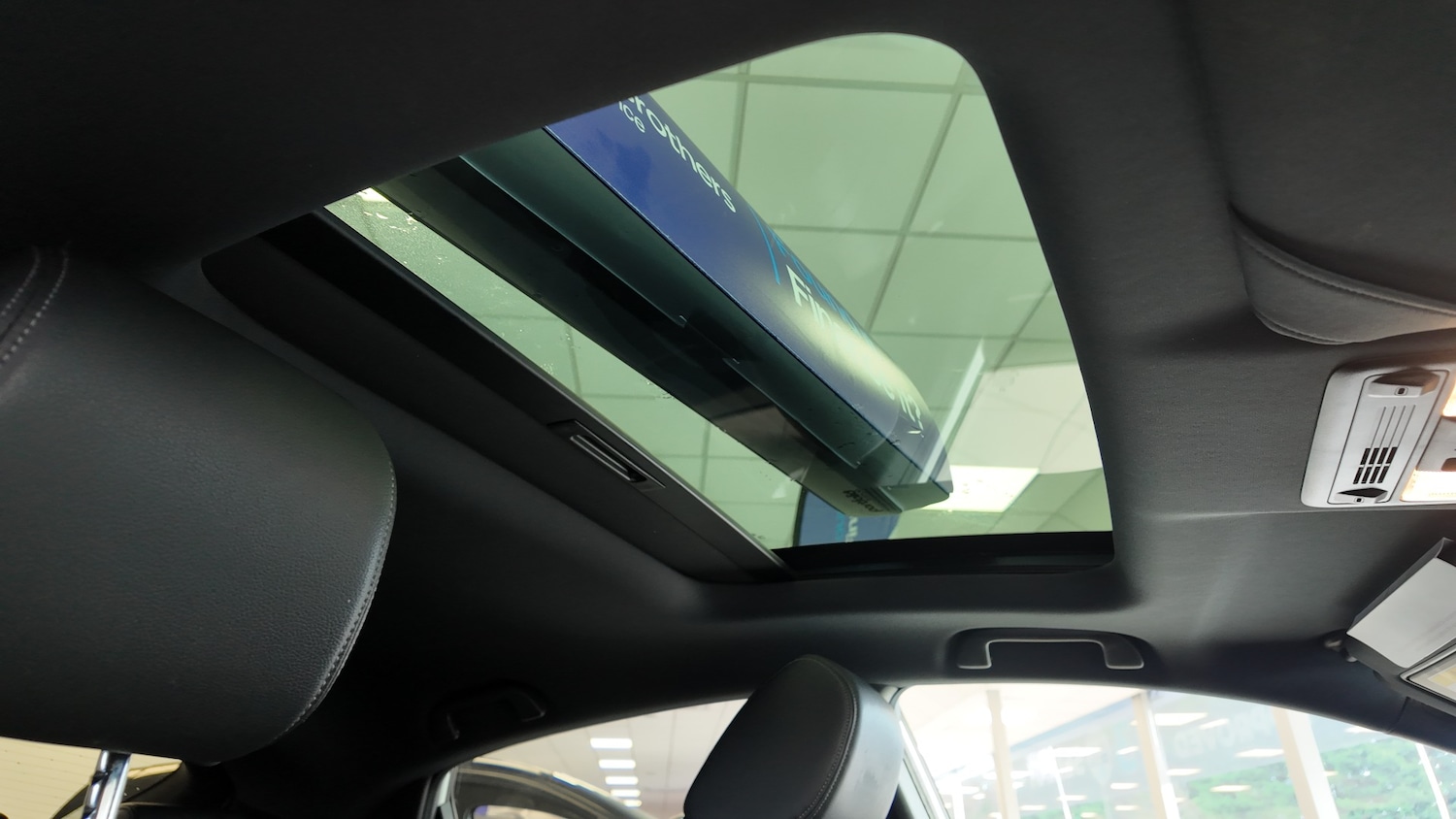 Used Honda Civic 2018 for sale - 76706217: Photo 23