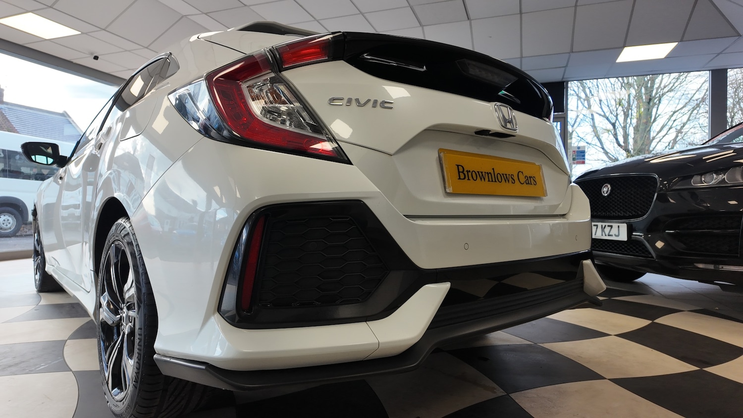 Used Honda Civic 2018 for sale - 76706217: Photo 34