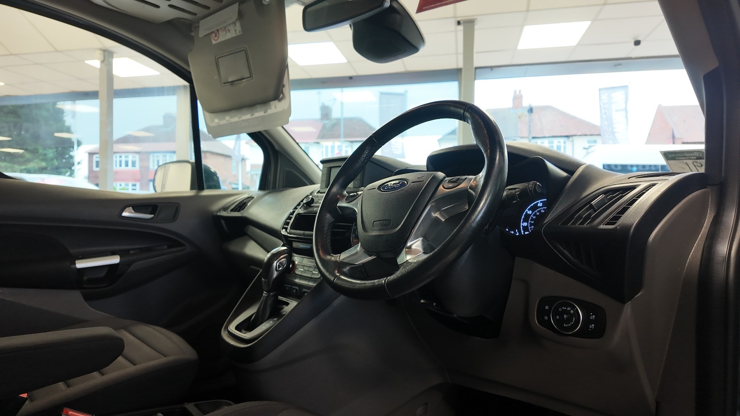 Used Ford Tourneo Connect 2020 for sale - 76286805: Photo 14