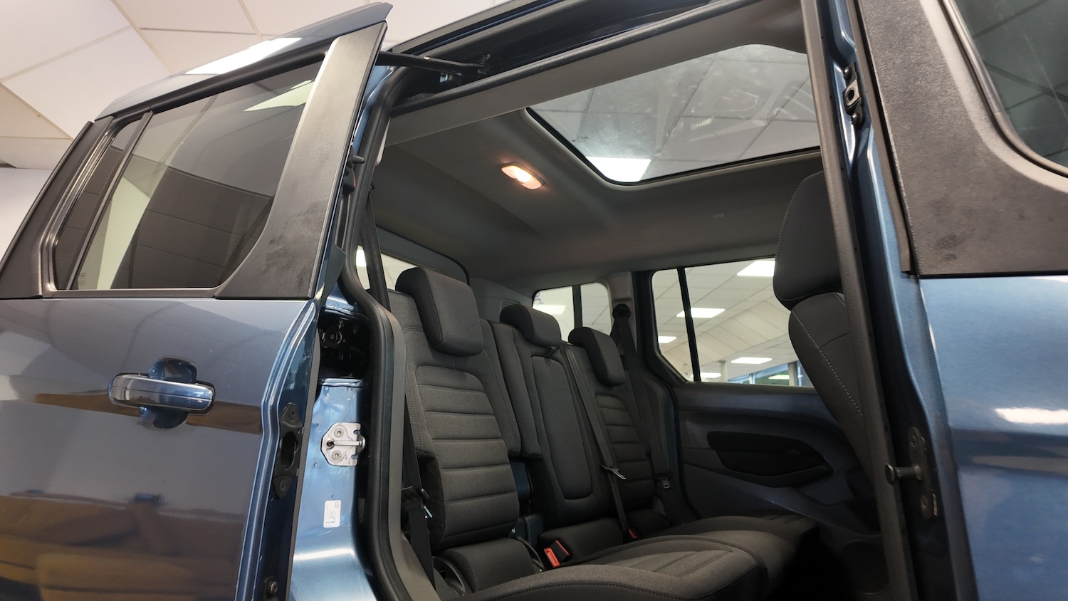 Used Ford Tourneo Connect 2020 for sale - 76286805: Photo 24