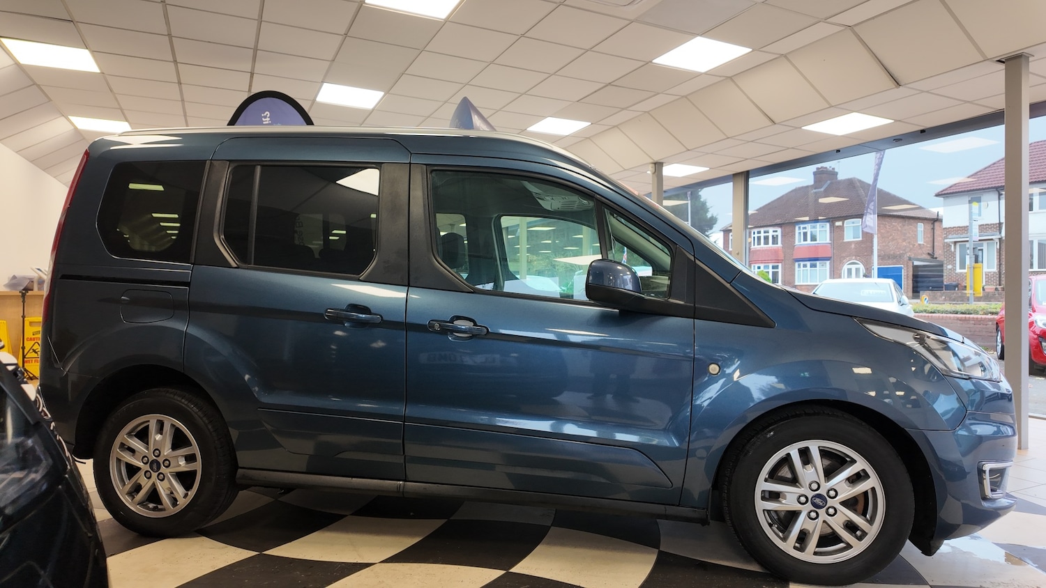 Used Ford Tourneo Connect 2020 for sale - 76286805: Photo 6