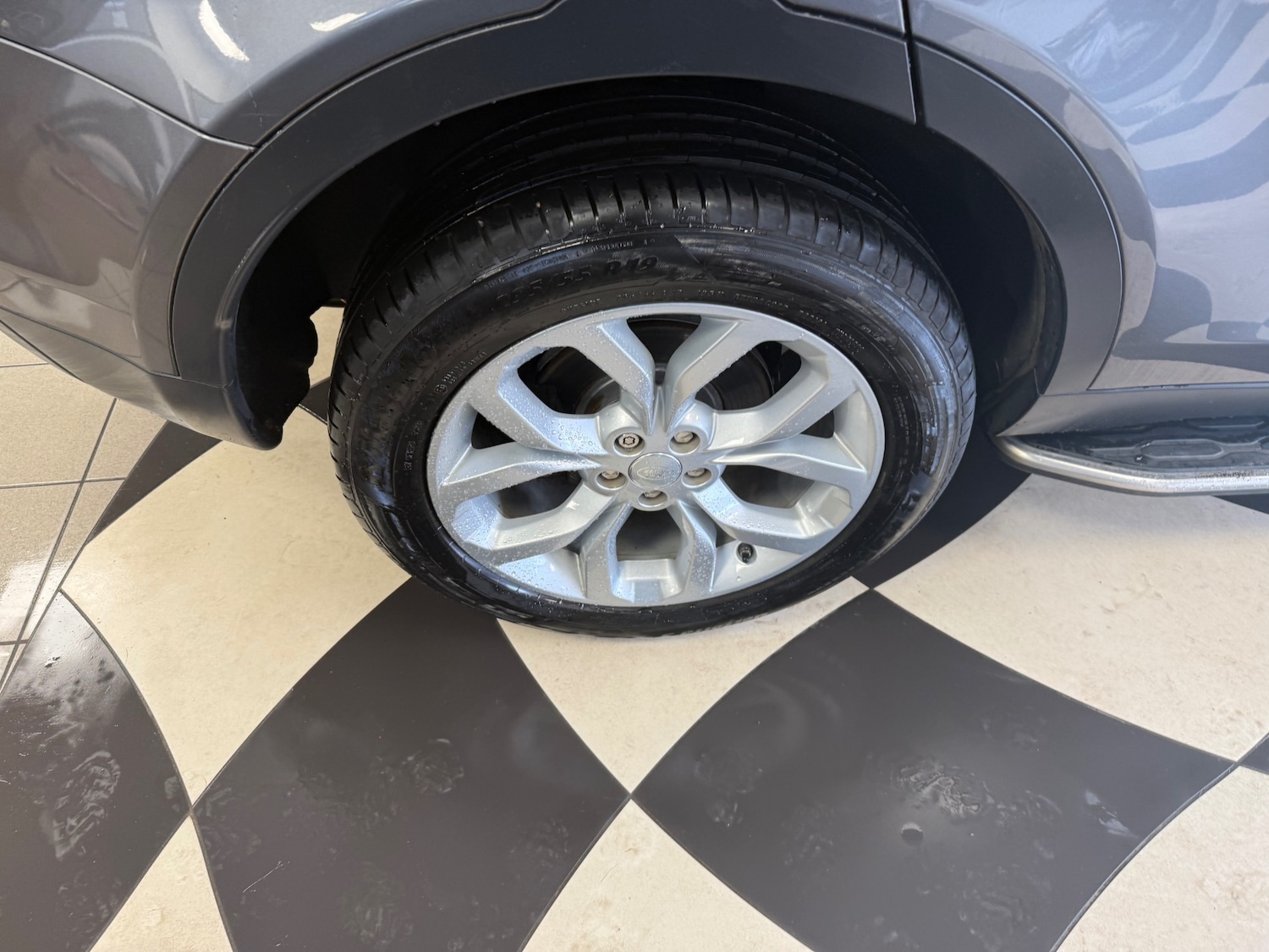 Used Land Rover Discovery Sport 2017 for sale - 77541848: Photo 10