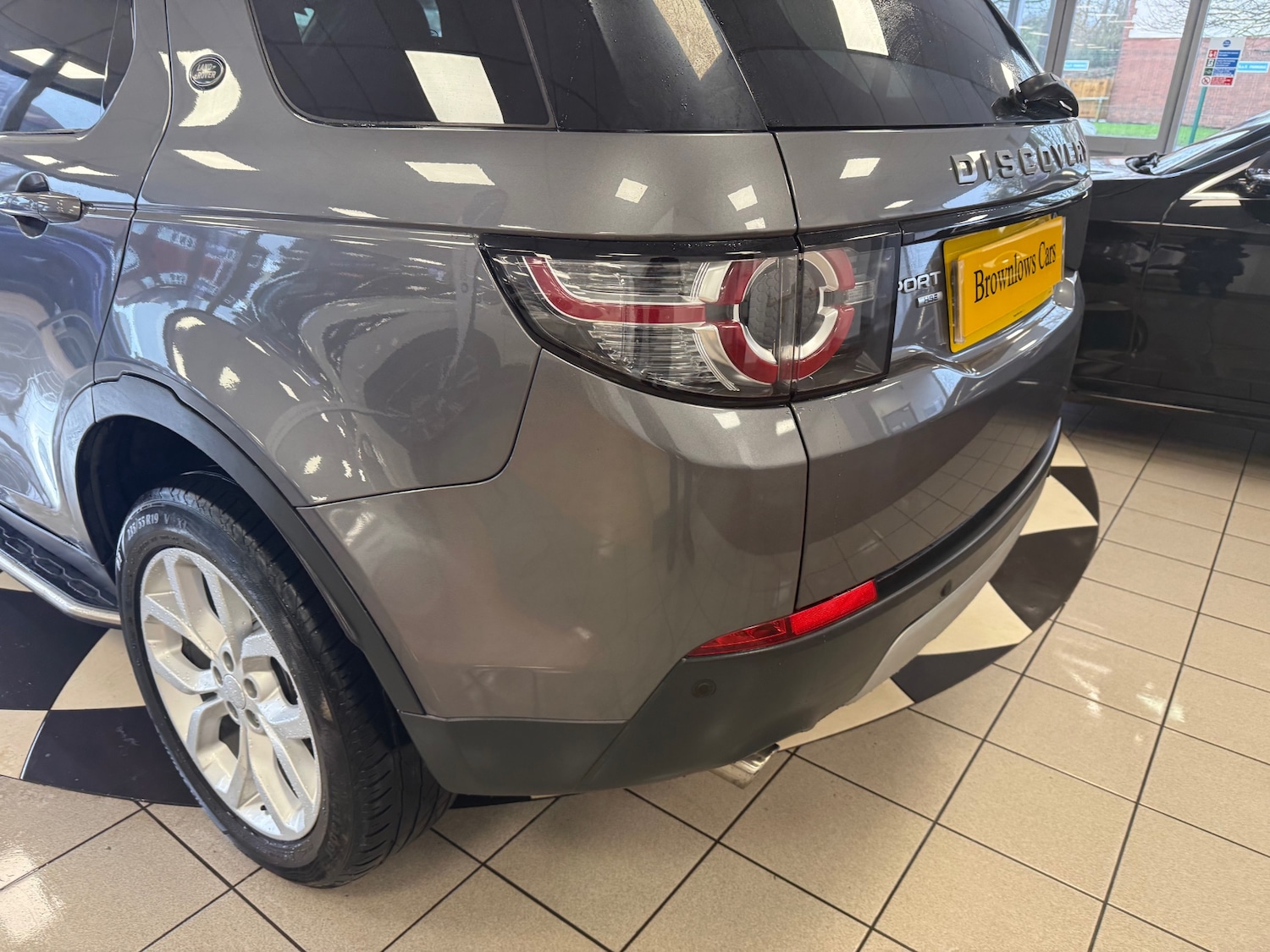 Used Land Rover Discovery Sport 2017 for sale - 77541848: Photo 19