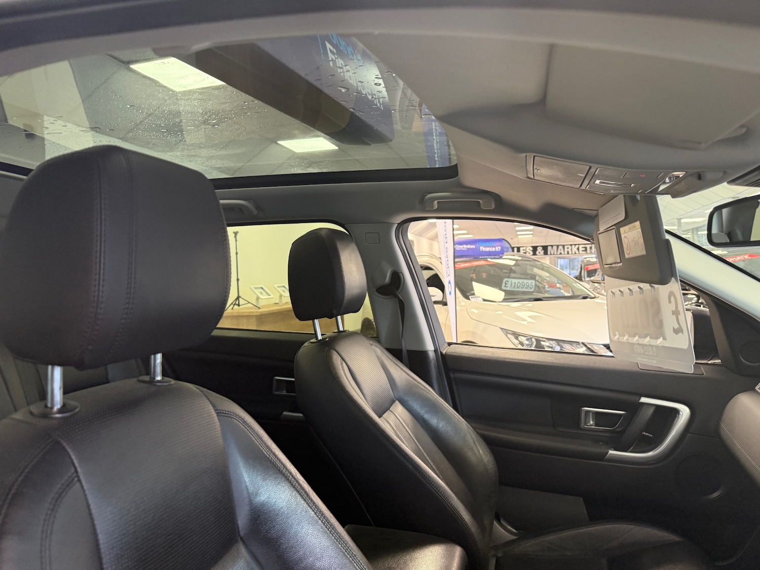 Used Land Rover Discovery Sport 2017 for sale - 77541848: Photo 27