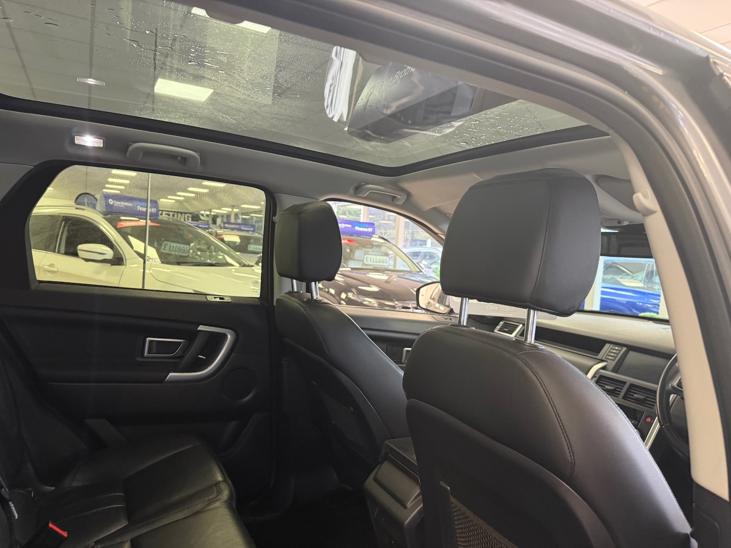 Used Land Rover Discovery Sport 2017 for sale - 77541848: Photo 36