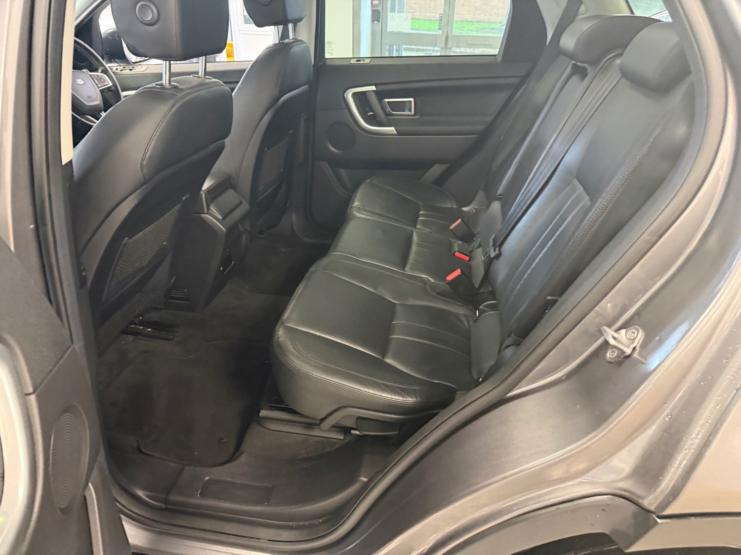 Used Land Rover Discovery Sport 2017 for sale - 77541848: Photo 38