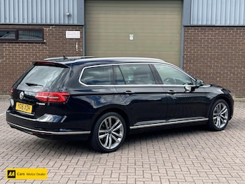 Used Volkswagen Passat 2016 for sale - 76209538: Photo