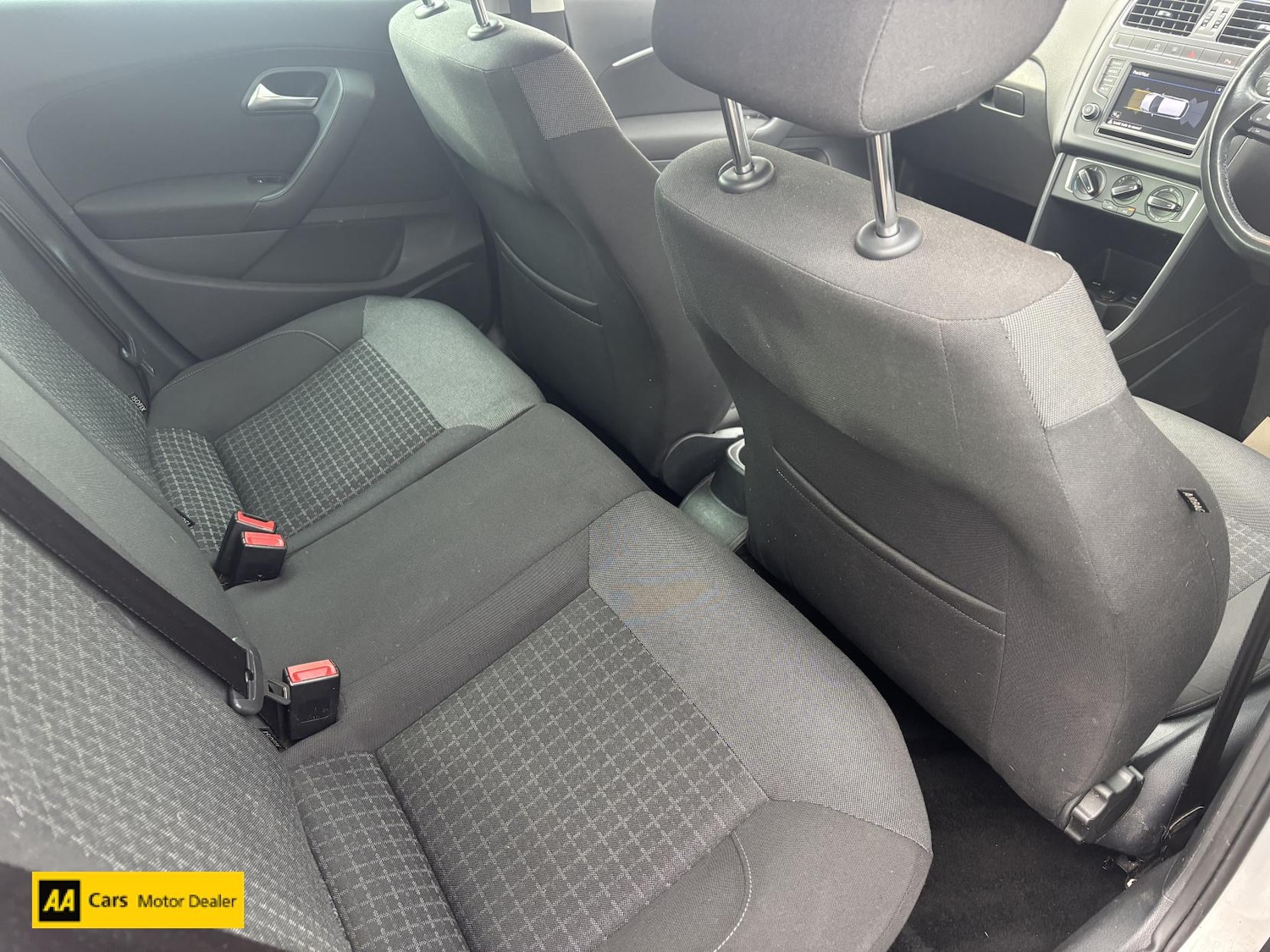 Used Volkswagen Polo 2017 for sale - 76709820: Photo 12