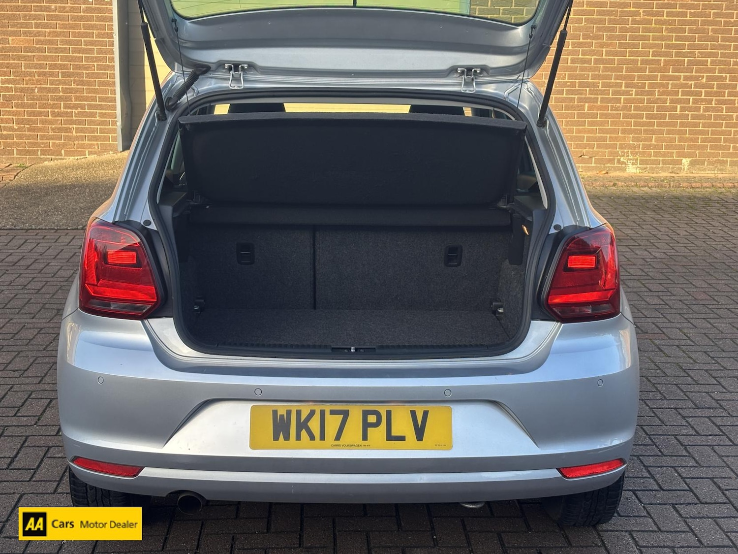 Used Volkswagen Polo 2017 for sale - 76709820: Photo 5