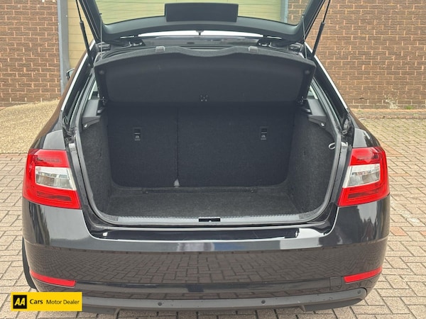 Used Skoda Octavia 2019 for sale - 76317002: Photo 6