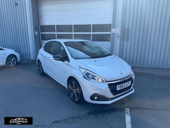 Used Peugeot 208 2016 for sale - 79232319: Photo