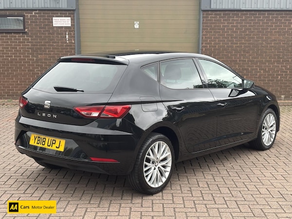 Used SEAT Leon 2018 for sale - 76287394: Photo 3