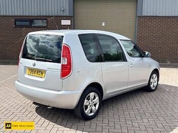 Used Skoda Roomster 2014 for sale - 78865915: Photo