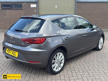 Used SEAT Leon 2017 for sale - 76209525: Photo