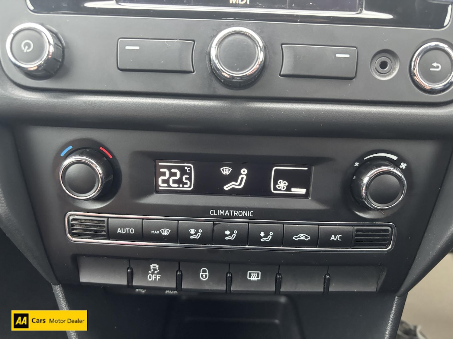 Used Skoda Rapid Spaceback 2014 for sale - 76741851: Photo 17