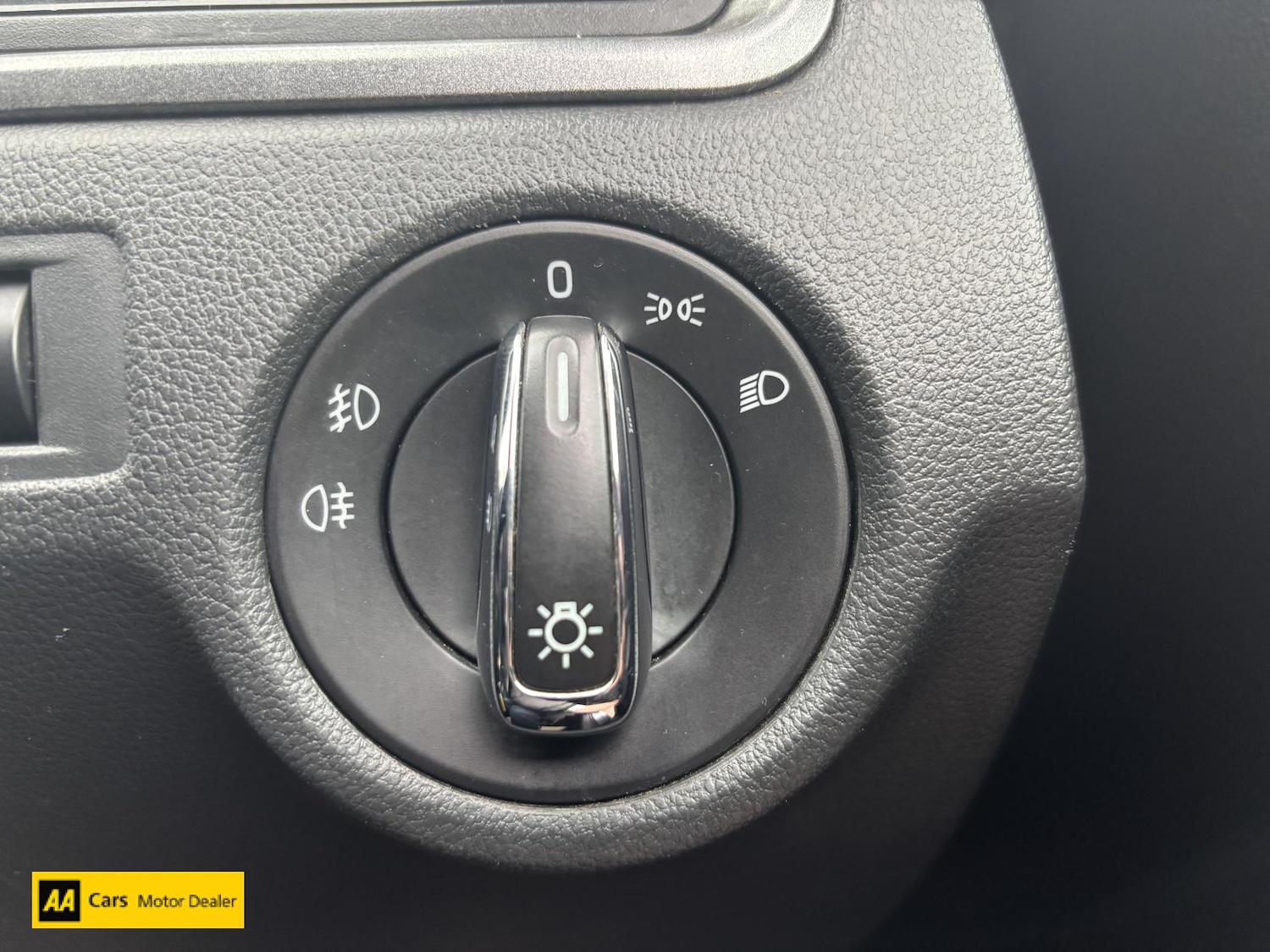 Used Skoda Rapid Spaceback 2014 for sale - 76741851: Photo 24