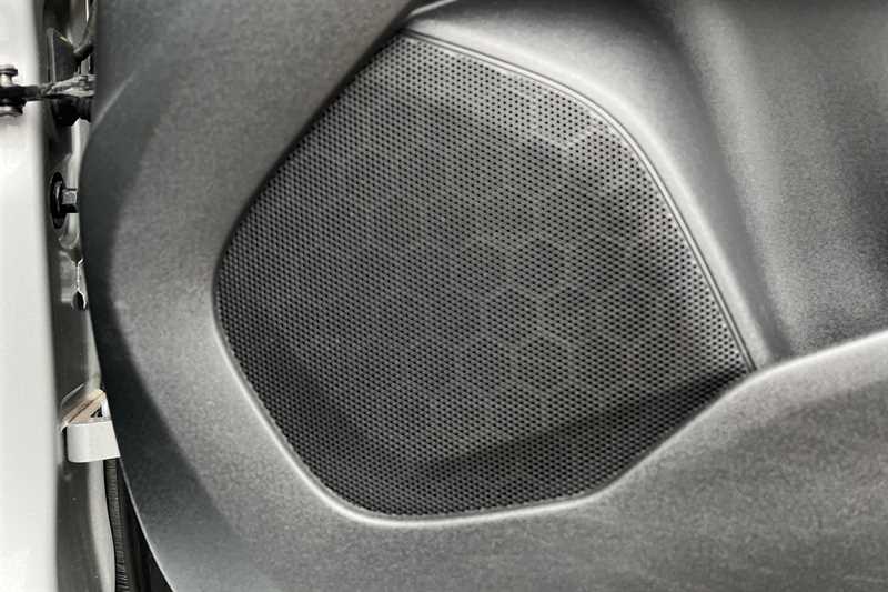 Used Volvo V40 for sale - 78142805: Photo 27