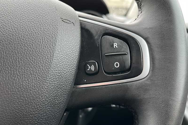 Used Renault Clio 2019 for sale - 77444636: Photo 22