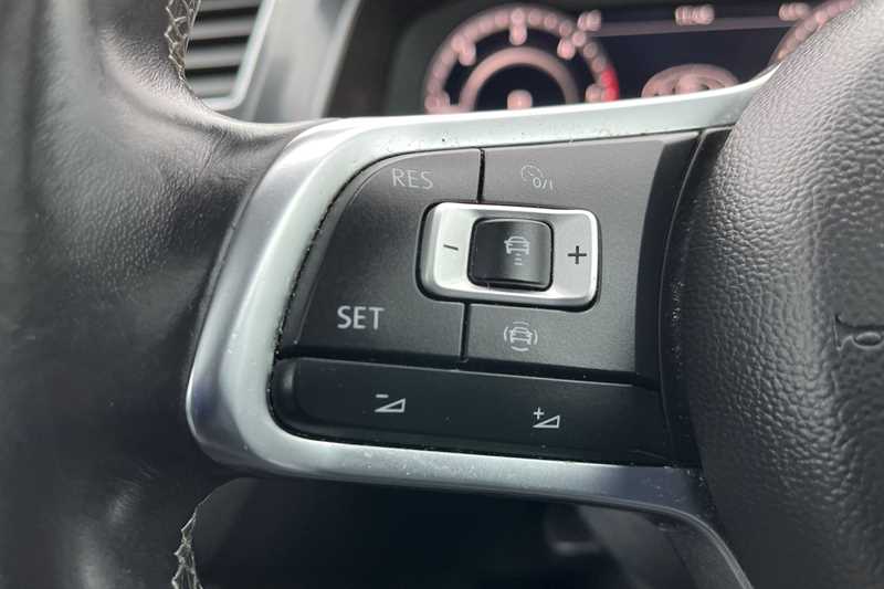 Used Volkswagen Tiguan 2018 for sale - 77430274: Photo 21