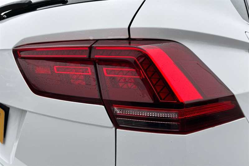 Used Volkswagen Tiguan 2018 for sale - 77430274: Photo 32