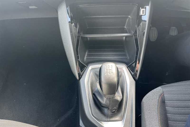 Used Peugeot 208 2022 for sale - 76929502: Photo 14