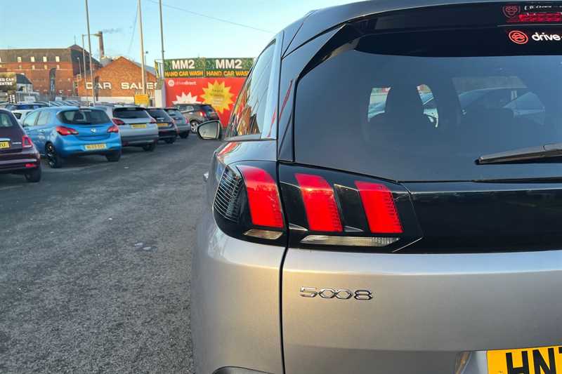 Used Peugeot 5008 2022 for sale - 76956786: Photo 31