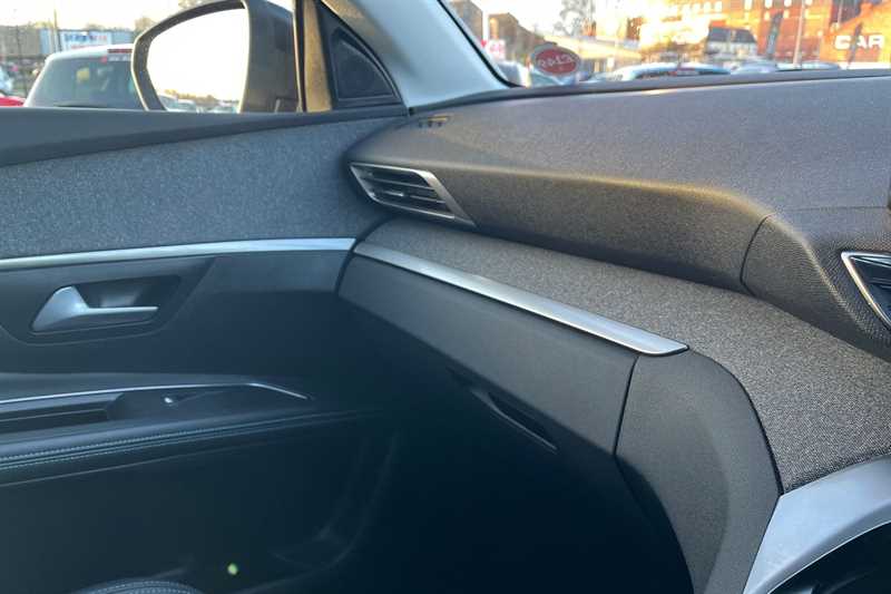 Used Peugeot 5008 2022 for sale - 76956786: Photo 39