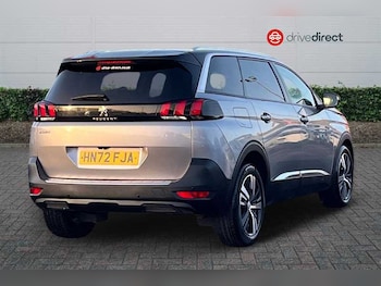 Used Peugeot 5008 2022 for sale - 76956786: Photo